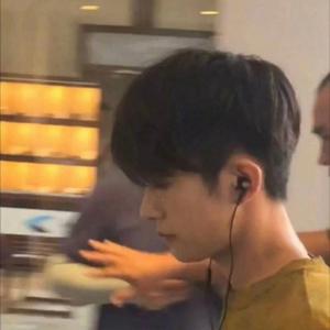 白石茉莉奈的乳液狂飙的微博
